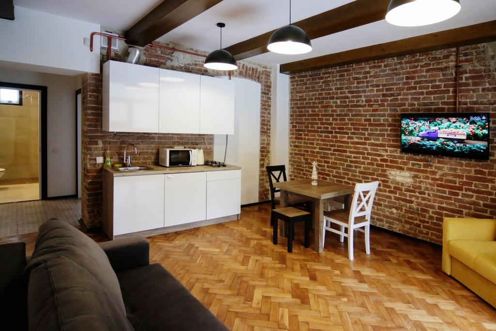 Potocki Apartments Lviv Buitenkant foto